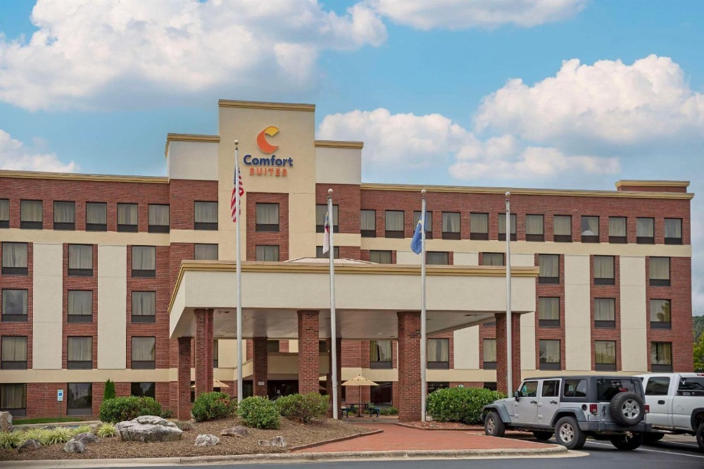 Comfort Suites Outlet Center Main image